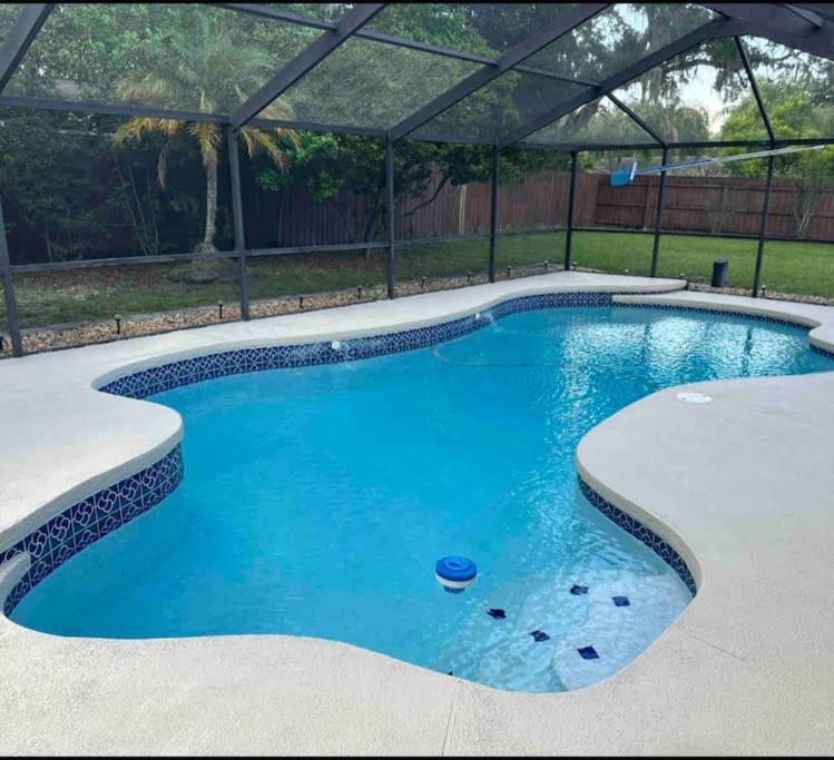Lake Valrico'S Camelot Court With Heated Pool & Access To Private Lake Exteriér fotografie